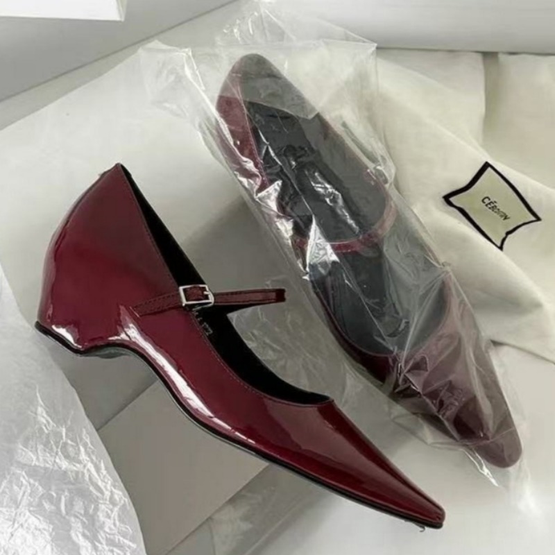 Mary Jane Shoes - 2026 Neuerscheinung Süße Elegante Damenschuhe Keilabsatz