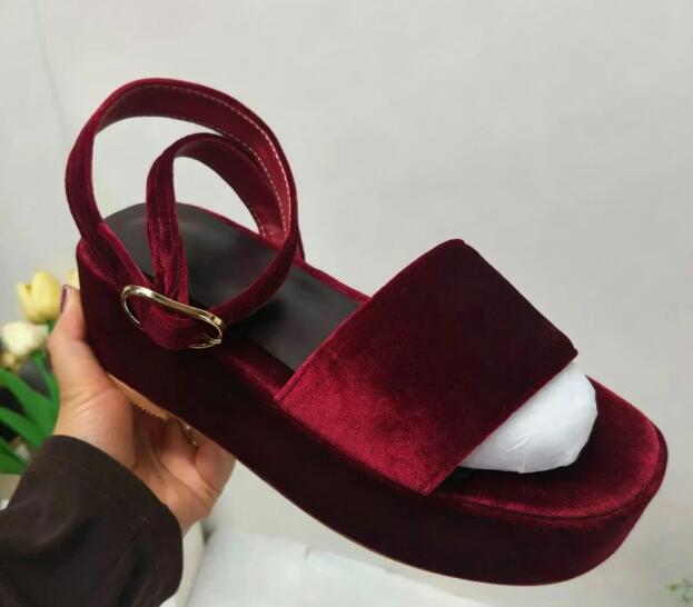 Women'S Shoes Burgundy - Burgunderrote Samt-Sandalen mit runder offener Zehenpartie,