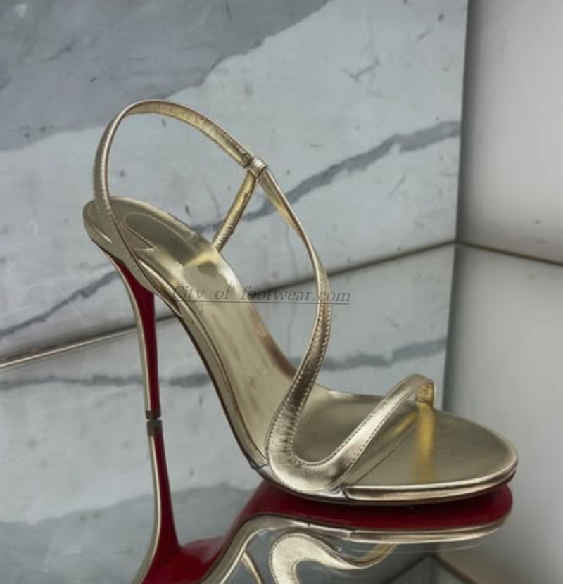 Metallic Heel Sandal - Sexy goldene Ledersandalen aus Metallic-Leder für