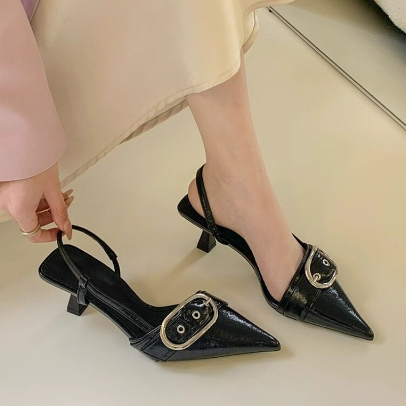Neue Retro-Mode Sexy Designer  – Patent Leather Pump Bewertung und Preis