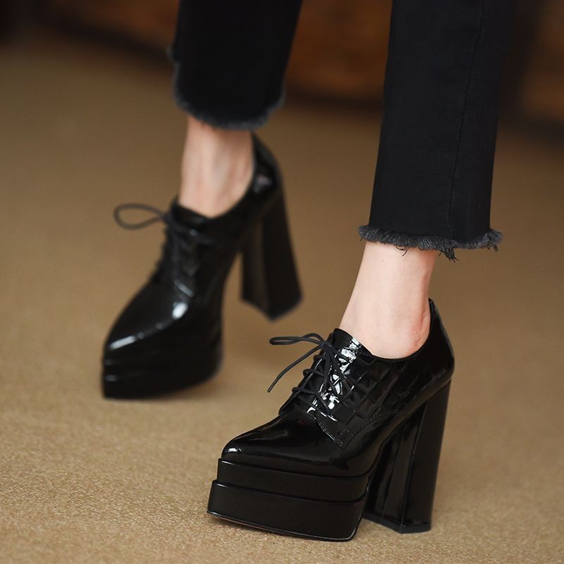 Spitze Zehen Riemchen High Hee – Patent Leather Pump Bewertung und Preis