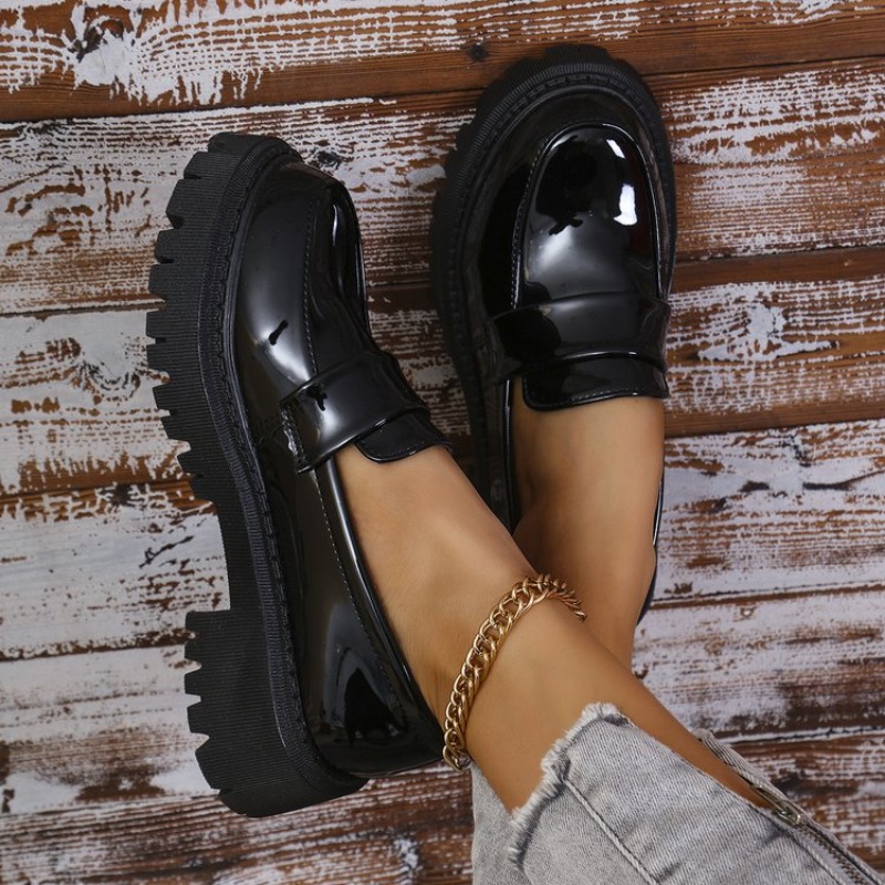 Patent Leder Med Heel Loafers  – Patent Leather Pump Bewertung und Preis