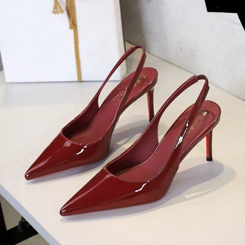 Neue europäische und amerikani – Patent Leather Pump Bewertung und Preis