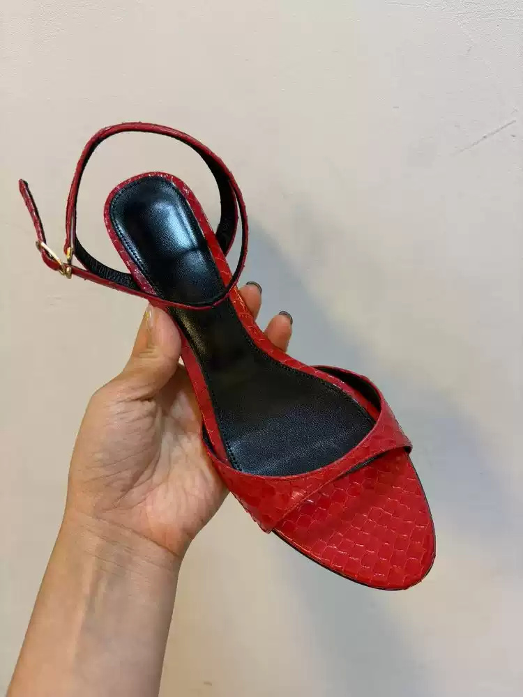 Damen Rote Lackleder-Sandalen  – Women'S Shoes Crocs Bewertung und Preis